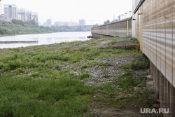 Река Тура мелеет. Тюмень