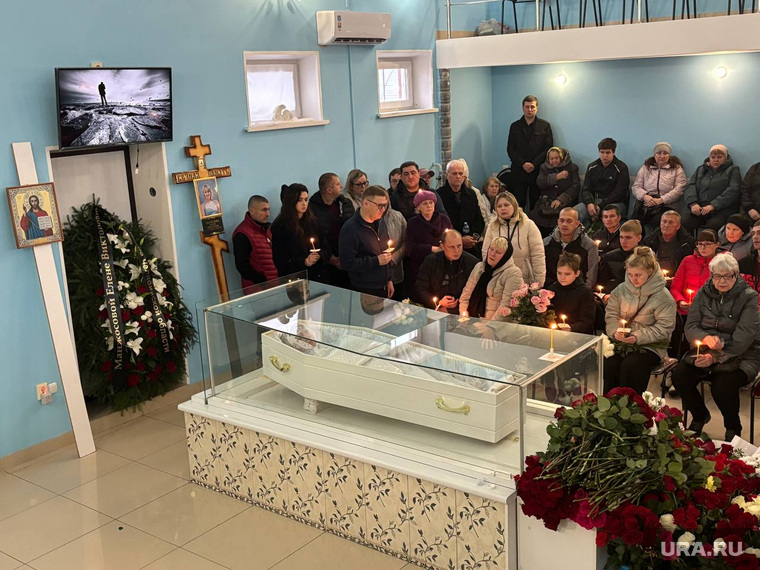 Похороны Елены Манжосовой, Коркино