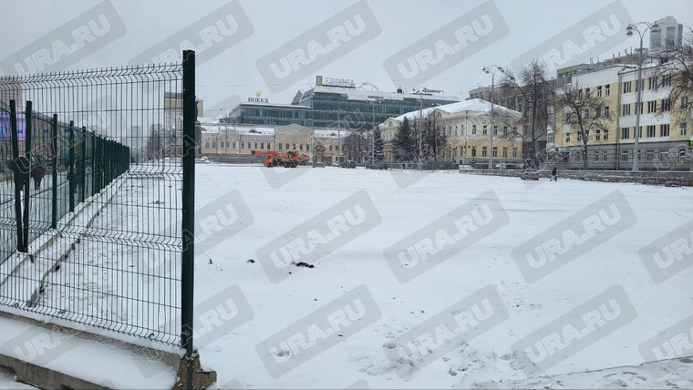 Обстановка на площади сейчас такая