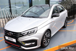 Автомобили ПМЭФ-2024. Санкт-Петербург, лада веста спортлайн, lada vesta sportline