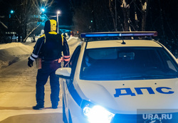 Блокпосты. Свердловская область, Нижний Тагил, зима, нижний тагил, рейд, блокпост, силовик, чп, ночь, гибдд, патрулирование, инспектор дпс, оцепление, инцидент