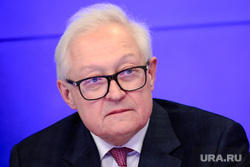 Пресс-конференция заместителя Министра иностранных дел России Сергея Рябкова. Москва, рябков сергей
