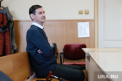 Экс-мэр Кургана Ситникова пришла на суд над бывшим директором УКС Мининым. Онлайн-трансляция