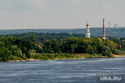 Клипарт. Пермь, храм, вода, берег, водоем, лето, солнечный день, река, богоявленский мужской монастырь, кама, солнечная погода