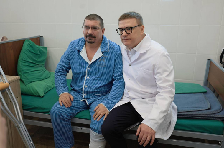 Алексей Текслер навестил бойцов спецоперации