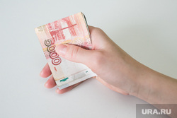 Клипарт Деньги. Тюмень, купюры, пять тысяч, тысяча, покупка, деньги, наличные, взятка, бумажные деньги
