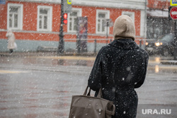 Снегопад. Пермь, девушка, снегопад, зима, женщина, климат