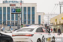 Транспорт. Пермь, пропускной пункт, зима, такси, автомобиль, общественный транспорт, шлагбаум, жд вокзал, парковка, пермь 2