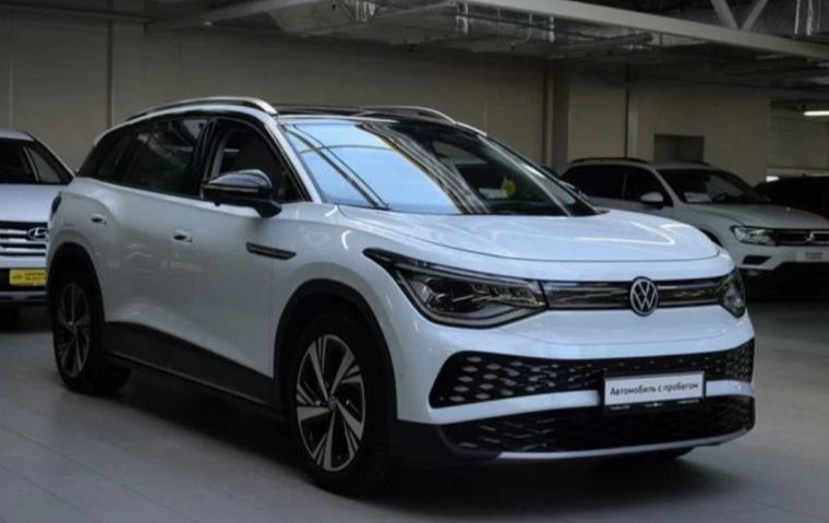 Семейным челябинцам также нравится внедорожник Volkswagen ID.6 X AT