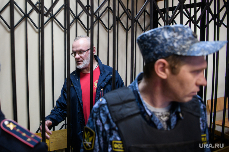 Избрание меры пресечения криминальному авторитету Андрею Овчинникову, известного под кличками Овчина и Банзай. Свердловская область, Березовск