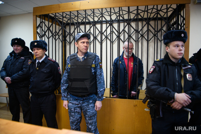 Избрание меры пресечения криминальному авторитету Андрею Овчинникову, известного под кличками Овчина и Банзай. Свердловская область, Березовск