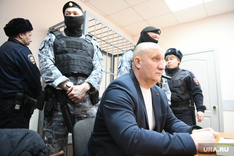 Суд по делу свердловского экс-министра ЖКХ Николая Смирнова