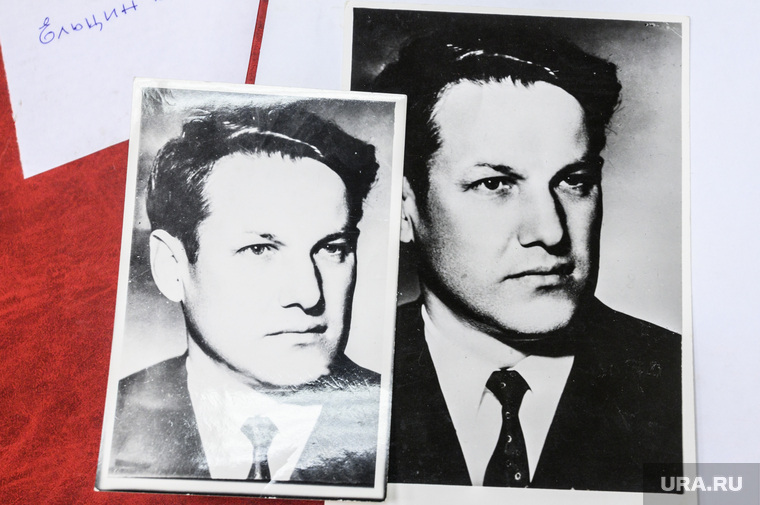 Фотографии первого президента России Бориса Ельцина в архиве Музейно-выставочного комплекса УрФУ. Екатеринбург, ельцин на фотографии, архивная фотография