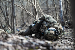 Военно-тактическая подготовка гражданского населения на полигоне. Пермь