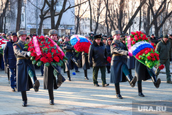 Возложение венков к памятнику маршалу Жукову. Екатеринбург, возложение венков