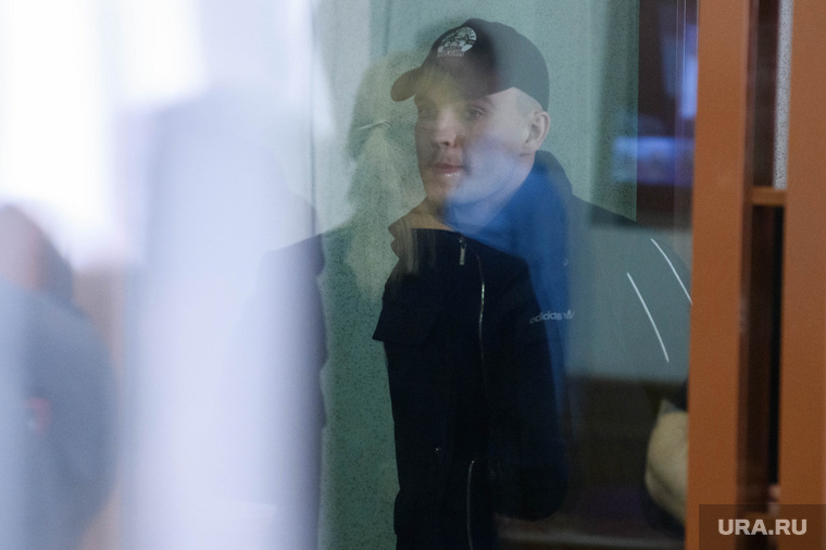 Оглашение приговора банде, устроившей кровавую бойню в бильярдной. Екатеринбург 