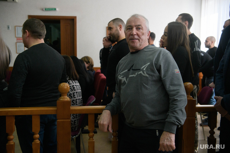 Оглашение приговора банде, устроившей кровавую бойню в бильярдной. Екатеринбург 