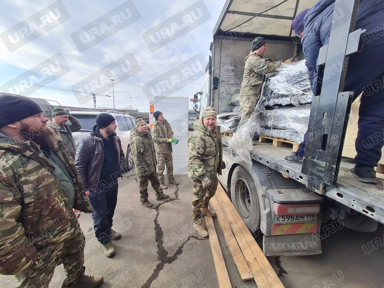 Вячеслав Брозовский ездит к военным с 2022-го