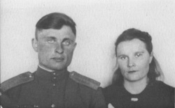 Поженились прослужившие рядом всю войну Анисим Новиков и Мария Рыбалова в победном 1945 году