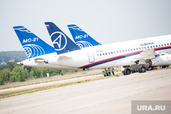 Первый день Московского авиакосмического салона МАКС-2021. Московская область, Жуковский, аэропорт, авиация, сухой суперджет, самолет, ssj100, авиасалон