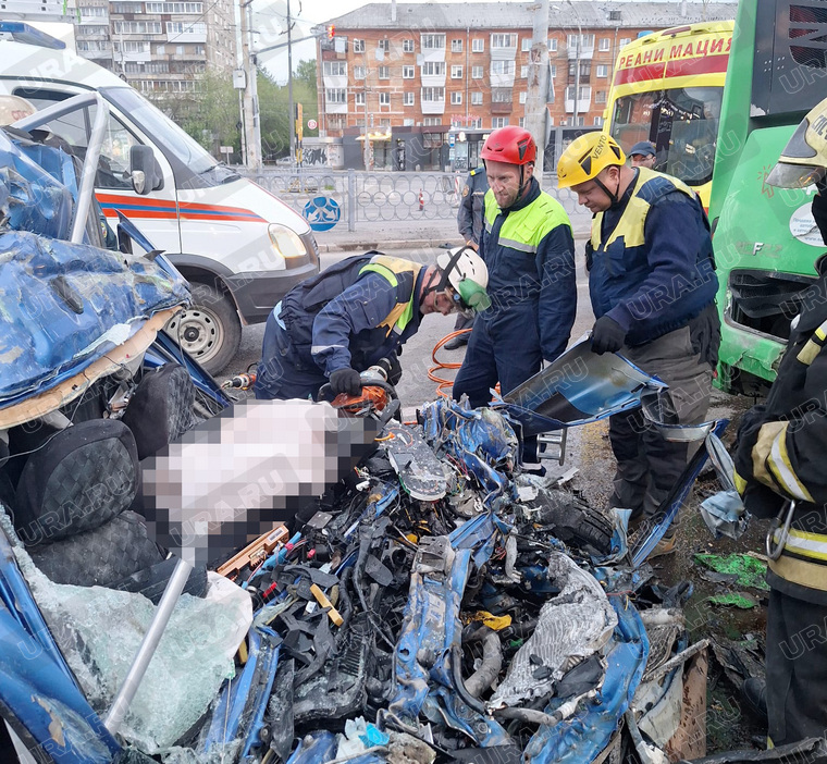 В жуткой аварии водитель не выжил