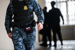 Оглашение приговора экс-главе министерства транспорта Свердловской области Василию Старкову. Екатеринбург , судебный пристав, фссп россии, суд, судебное заседание, судебный коридор