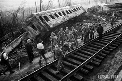 Фото с места железнодорожной катастрофы под Ашой в 1989 году, из архива челябинского фотографа Александра Чуносова. Челябинск, катастрофа под ашой 1989 года