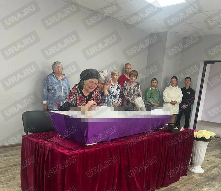 Пришла и бабушка Анастасии