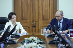 Подача документов для выдвижения на выборах губернатора от Дениса Паслера. Екатеринбург, паслер денис, клименко елена