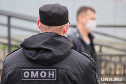 Палаточный госпиталь на железнодорожном вокзале. Курган, жд вокзал, омон