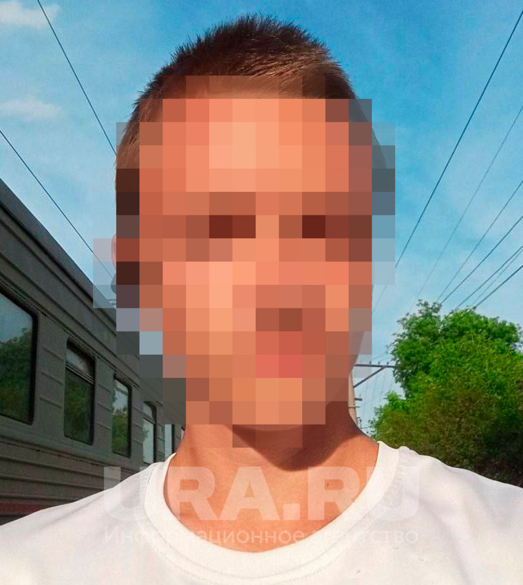 Парня воспитывала только мама
