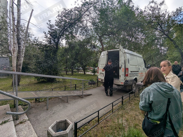 Тела увезли на экспертизу