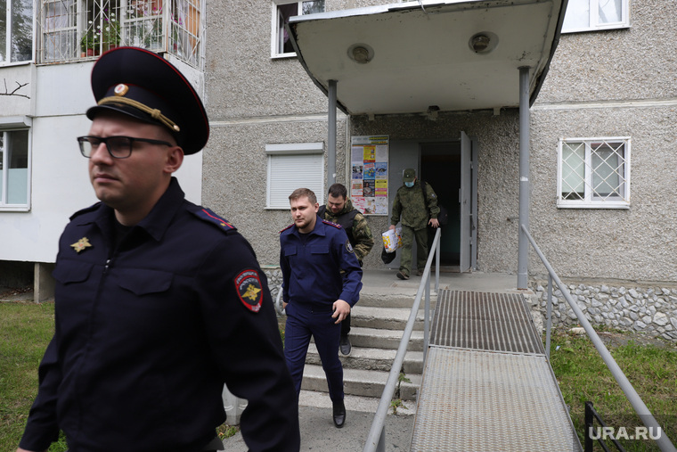 Место происшествия, где мать убила себя и своих детей. Екатеринбург