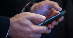 Россиян защитили от мошенников в Telegram и WhatsApp*