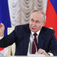 Путин ответил на вопрос россиян о росте цен на бензин