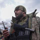 Челябинский боец Кадырова снял видео зачистки деревни в Донбассе