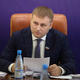 Депутат Федотов обратился в прокуратуру из-за качелей на главной площади Кургана. Скрин