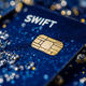 Решение России и США по SWIFT поможет россиянам бороться с инфляцией