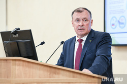 Соратник мэра Екатеринбурга возвращается в правительство. Он присмотрит за новым замом Куйвашева